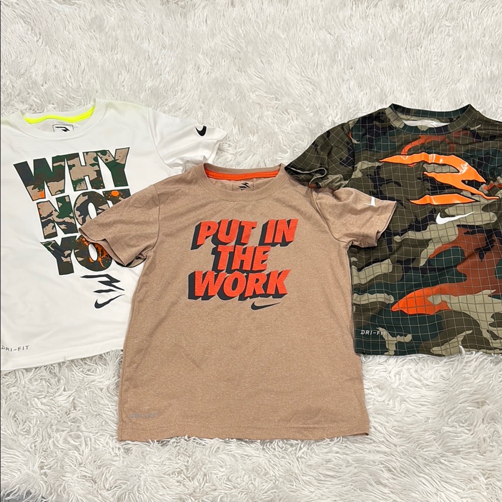 Nike Boys Bundle White and Tan Short Sleeve Tees Dri-Fit